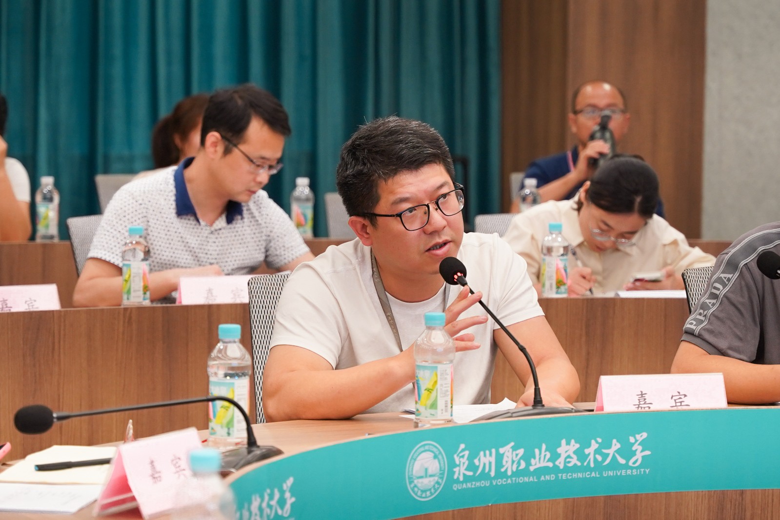 JJH-01571.jpg JJH-01571.jpg